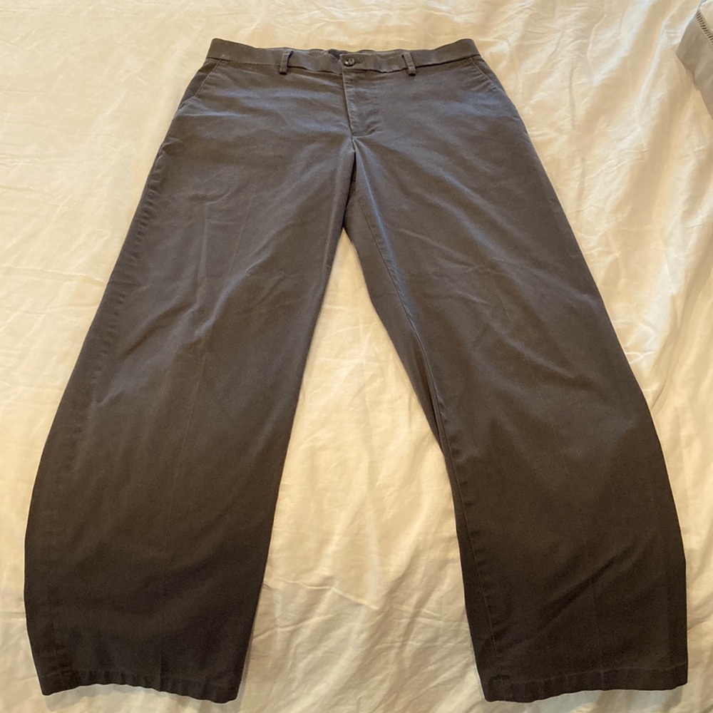 Dockers classic fit flat front 33x32